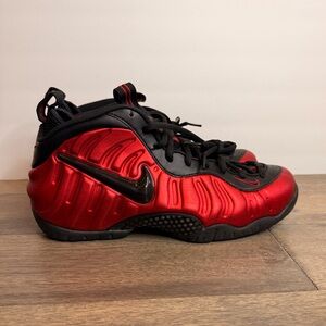 Nike Foamposite Pro University Red